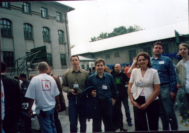 H 32.jpg